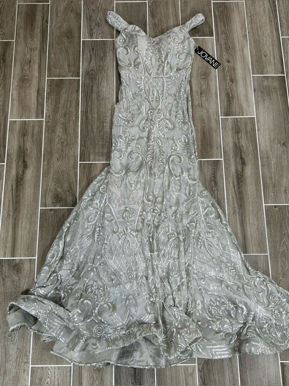 Jovani Prom Dress Silver Floral Embellished Style #08647 Size 10 New With Tag